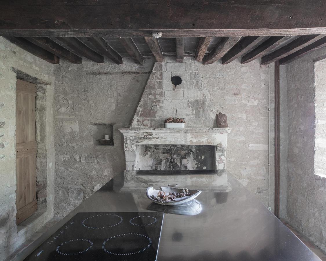 Rocca Castrignano Villa Riano  Buitenkant foto